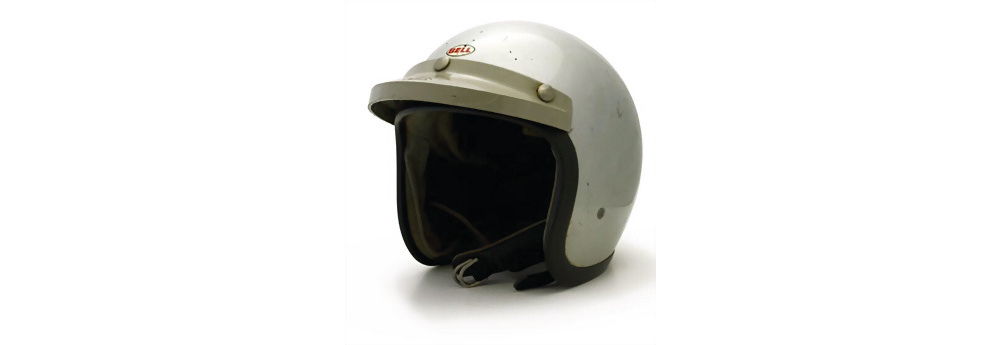 Helm Ferrari, Lorenzo Bandini, 1964 bis 1967, Helm wurde im neuen Ferrari Museum in Maranello von 2010 bis 2011 ausgestellt